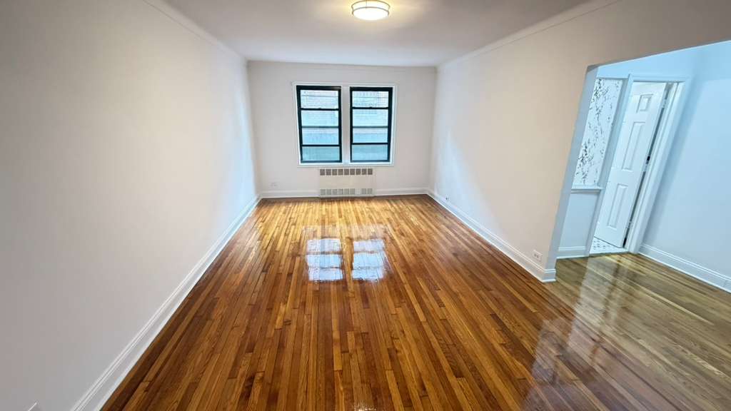 Apartment 63rd Drive Queens, NY 11374, MLS-RD5754-9