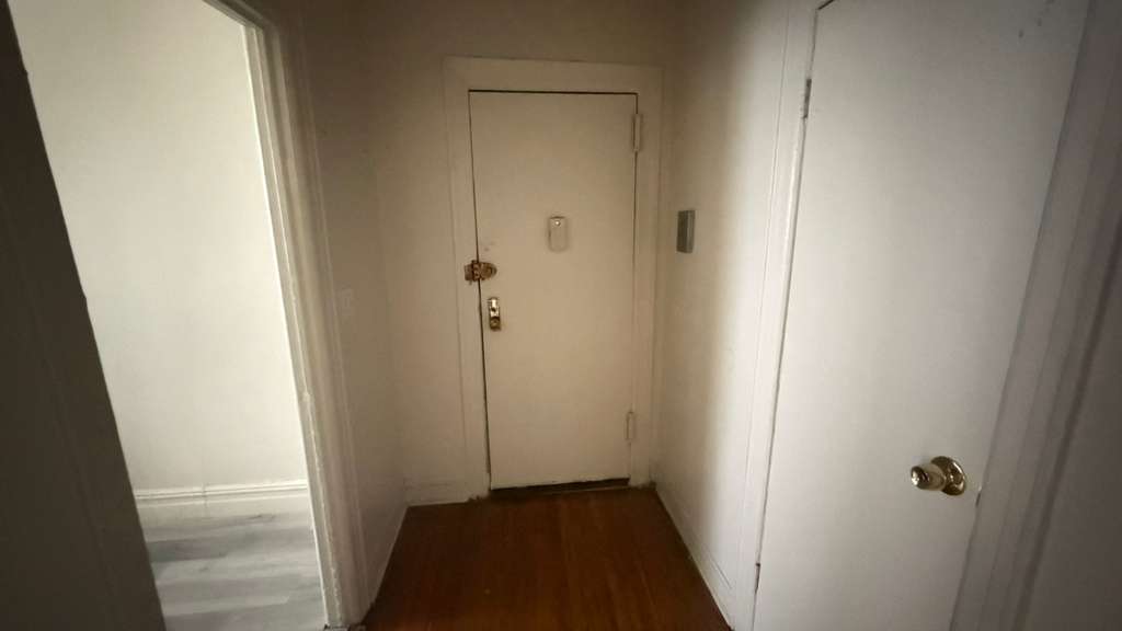 Apartment 35th Avenue Queens, NY 11372, MLS-RD5755-12
