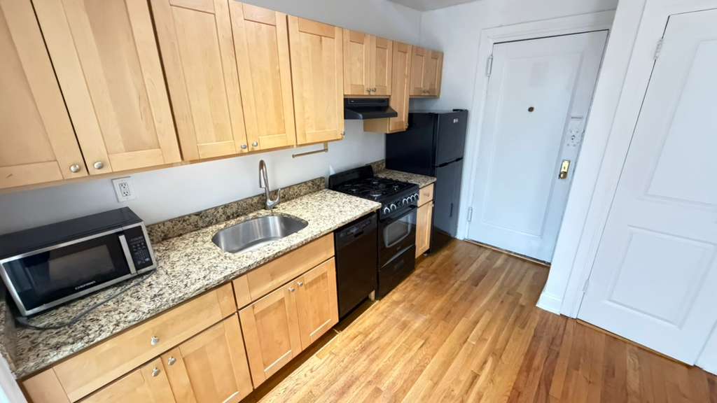 Apartment 113th Street Queens, NY 11375, MLS-RD5756-7