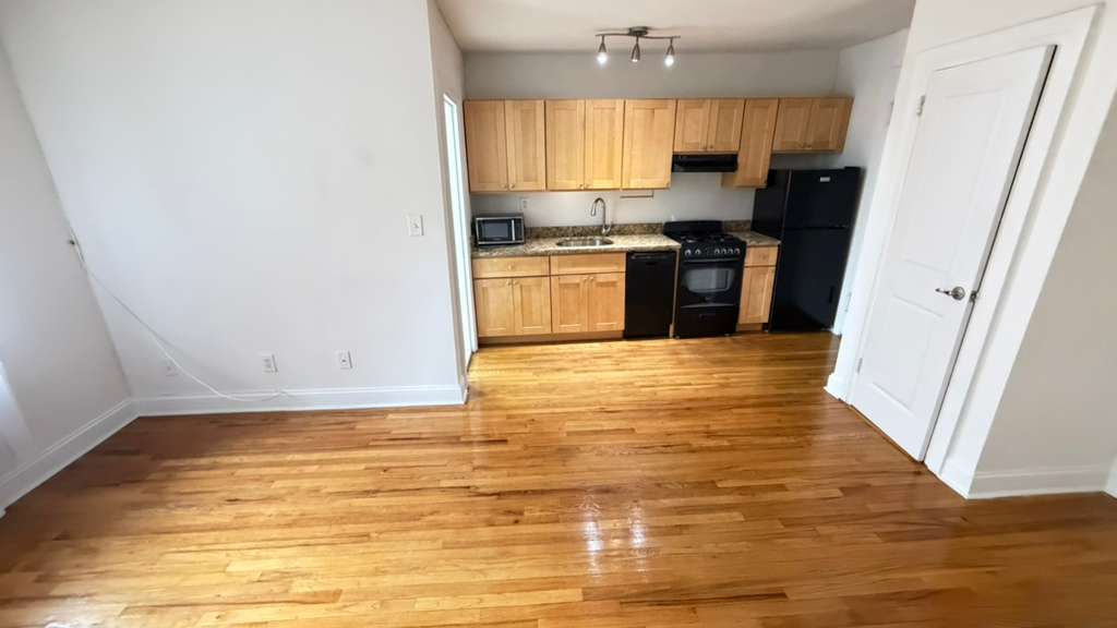 Apartment 113th Street Queens, NY 11375, MLS-RD5756-14
