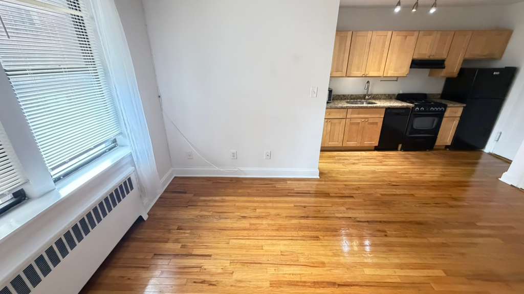 Apartment 113th Street Queens, NY 11375, MLS-RD5756-15