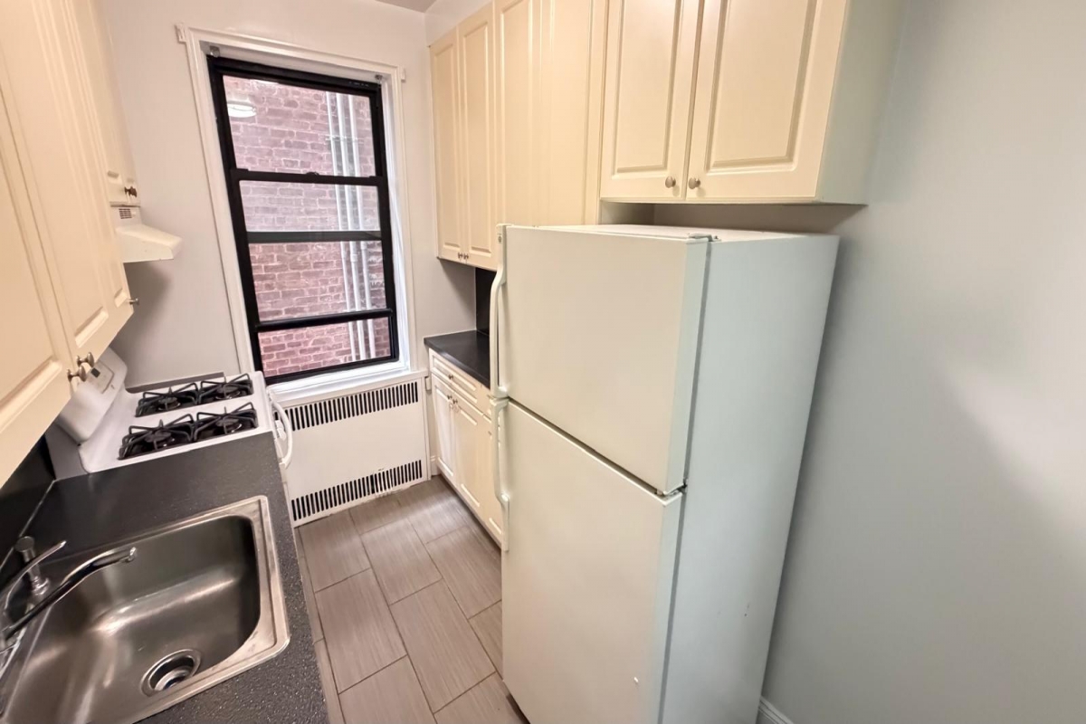 Apartment 167th Street Queens, NY 11358, MLS-RD5766-3
