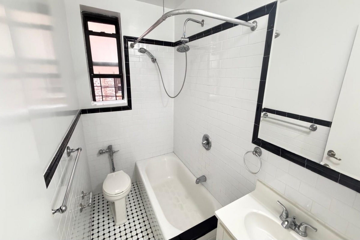 Apartment 167th Street  Queens, NY 11358, MLS-RD5766-17