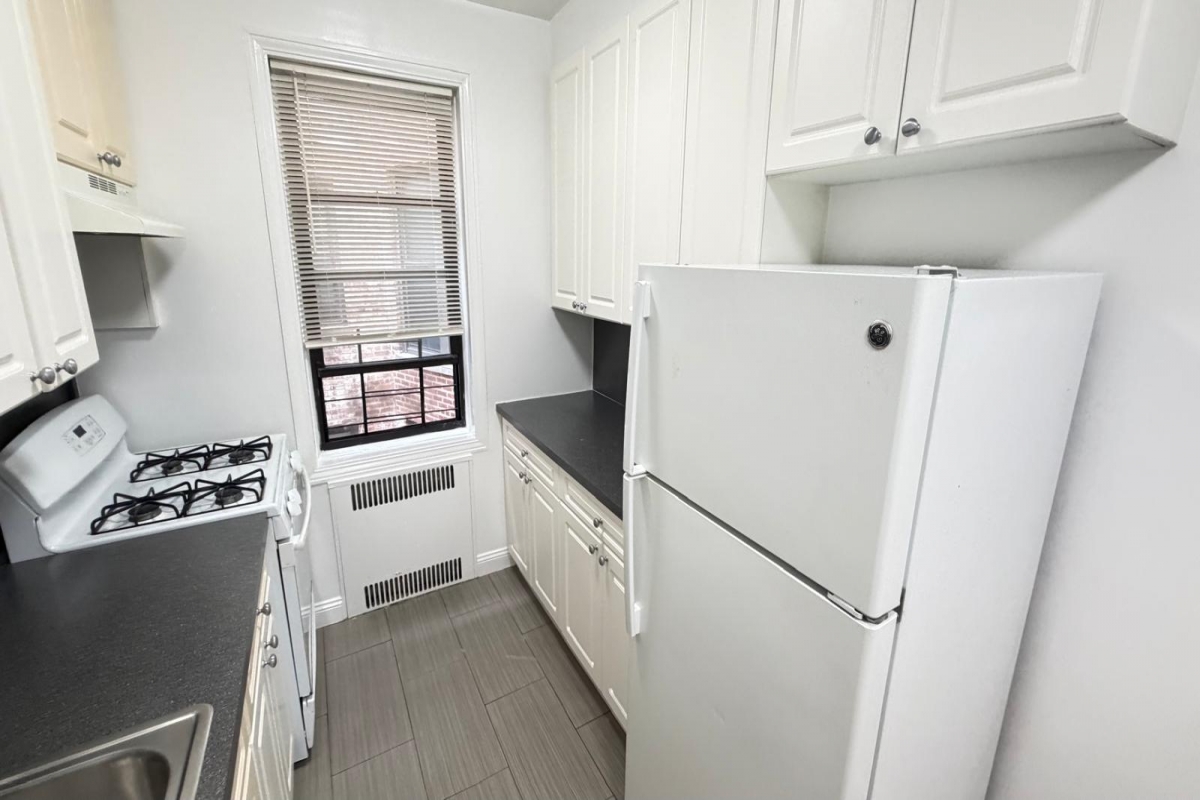 Apartment 167th Street  Queens, NY 11358, MLS-RD5767-6