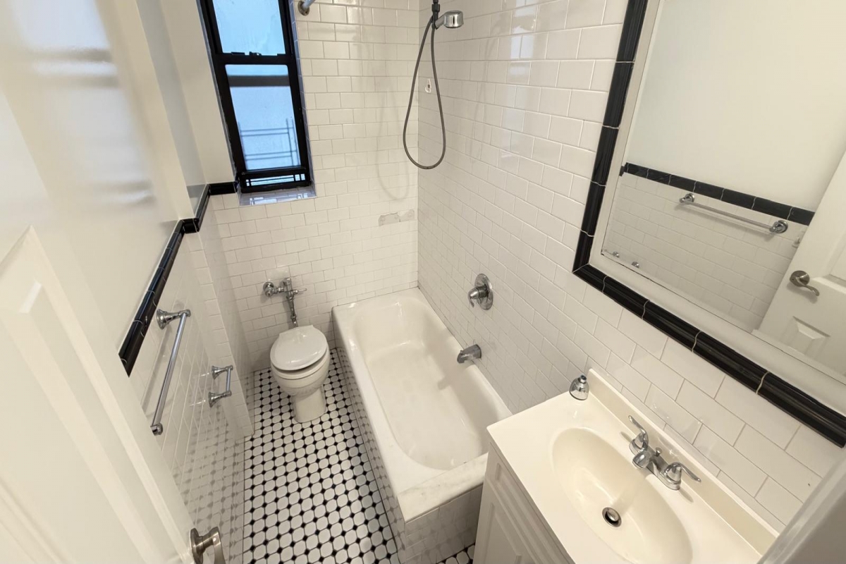 Apartment 167th Street  Queens, NY 11358, MLS-RD5767-20
