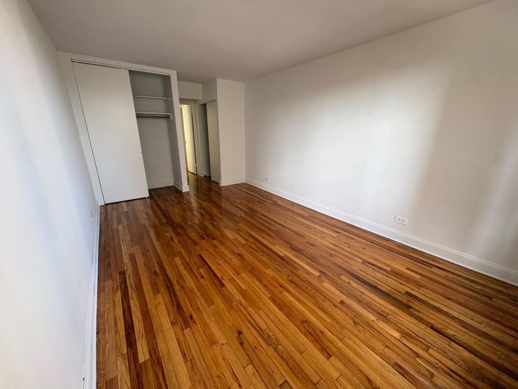Apartment 103rd Street Queens, NY 11375, MLS-RD5768-4