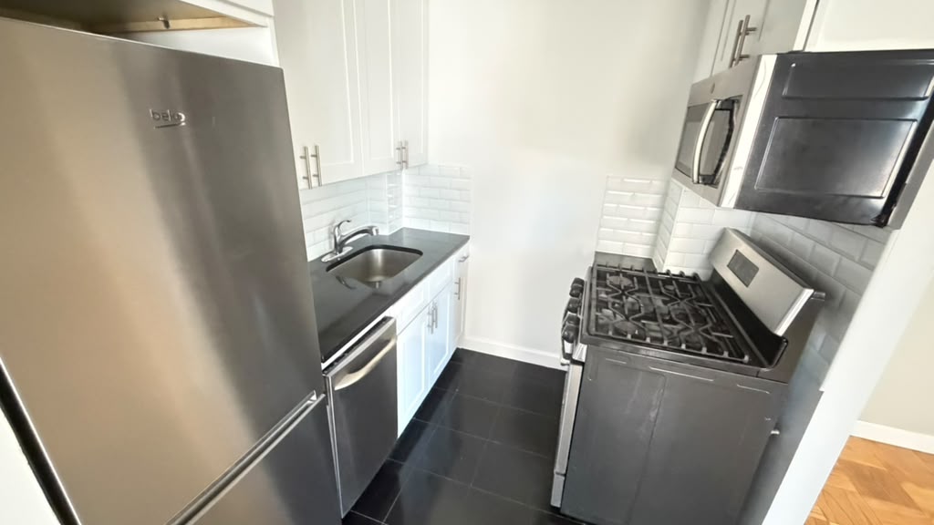 Apartment 98th Place Queens, NY 11374, MLS-RD5770-3
