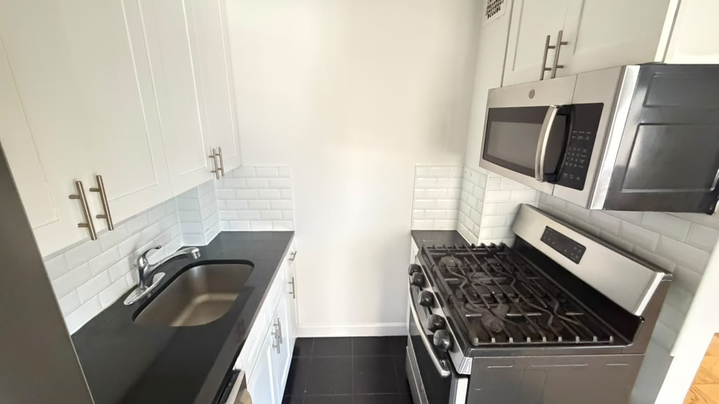 Apartment 98th Place Queens, NY 11374, MLS-RD5770-5