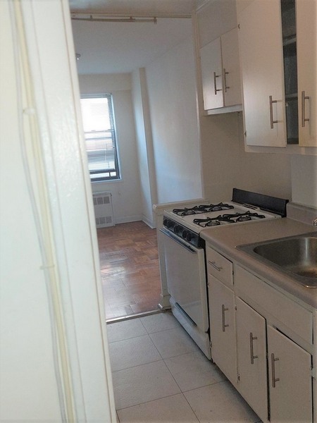 Apartment 67th Avenue  Queens, NY 11374, MLS-RD5776-2
