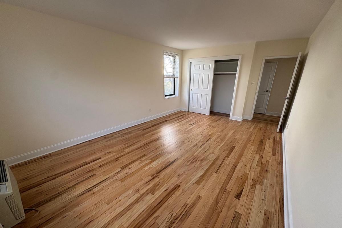 Apartment Ava Place Queens, NY 11432, MLS-RD5779-5