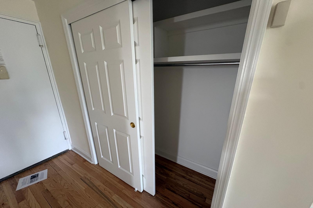 Apartment Ava Place Queens, NY 11432, MLS-RD5779-6