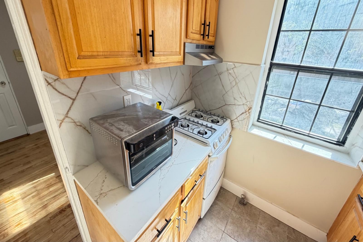Apartment 79th Avenue Queens, NY 11367, MLS-RD5789-7