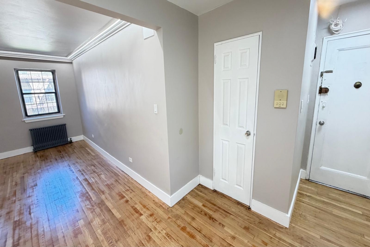 Apartment 79th Avenue Queens, NY 11367, MLS-RD5789-10