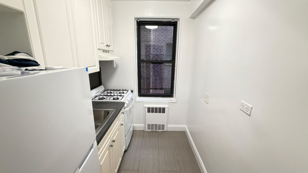 Apartment 77th Street Queens, NY 11372, MLS-RD5792-7