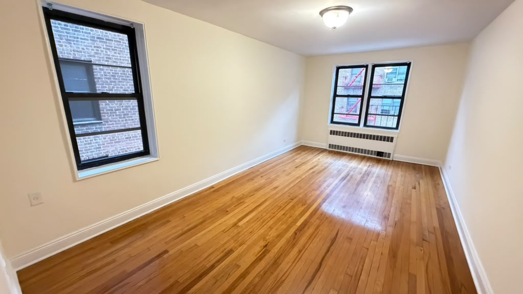 Apartment 77th Street Queens, NY 11372, MLS-RD5792-14