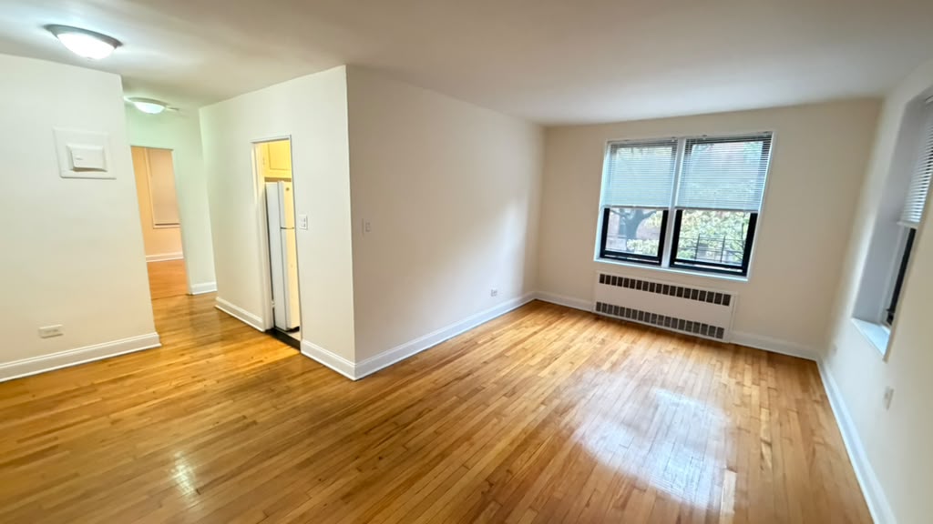 Apartment 77th Street Queens, NY 11372, MLS-RD5793-7