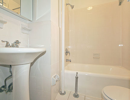 41 Street  Queens, NY 11104, MLS-RD890-4