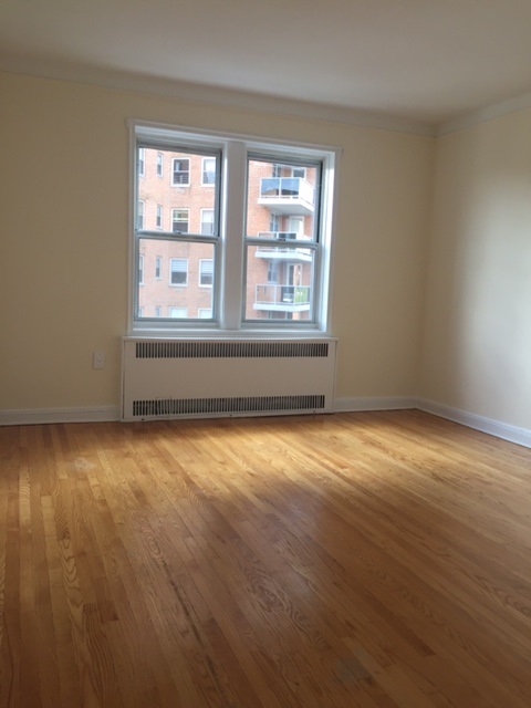 Apartment Yellowstone Blvd  Queens, NY 11375, MLS-RD1196-4