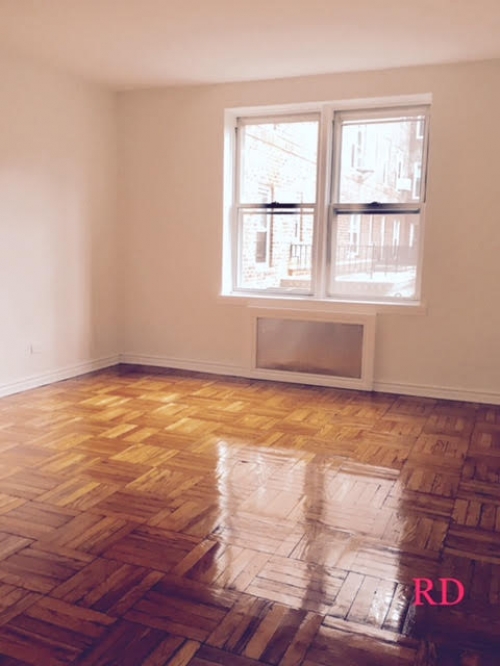 Apartment Yellowstone Blvd  Queens, NY 11375, MLS-RD1041-3