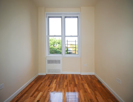 Apartment 147th Street Queens, NY 11354, MLS-RD1103-7