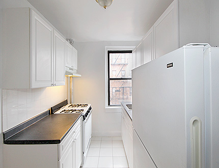 Apartment in Sunnyside - 47th Street  Queens, NY 11104