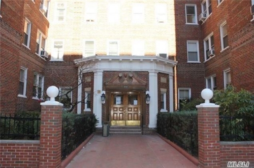 Condo in Rego Park - Saunders  Queens, NY 11374