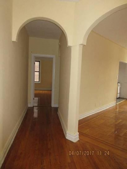 Apartment 44th Street  Queens, NY 11104, MLS-RD1220-4