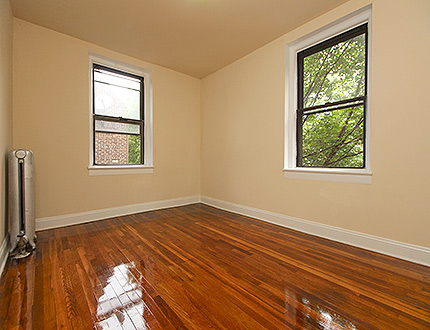 Apartment 47th Street  Queens, NY 11104, MLS-RD1289-4