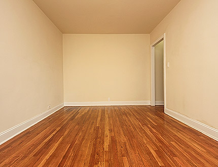 Apartment 47th Street Queens, NY 11104, MLS-RD1333-2