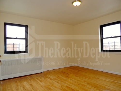 Apartment 72rd  Queens, NY 11377, MLS-RD1444-4