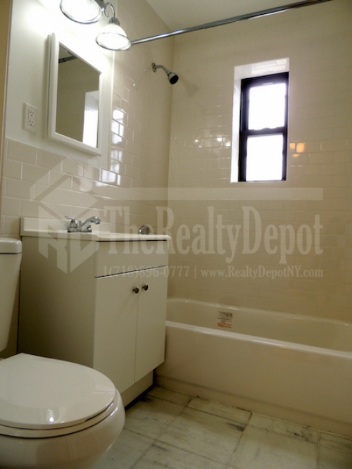 Apartment 72rd  Queens, NY 11377, MLS-RD1444-8