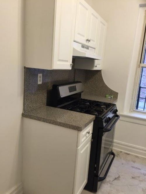 Apartment Saunders St  Queens, NY 11374, MLS-RD1448-5