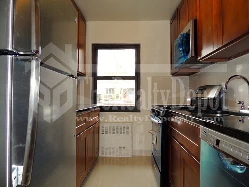 Coop 197 St Queens, NY 11365, MLS-RD1462-3