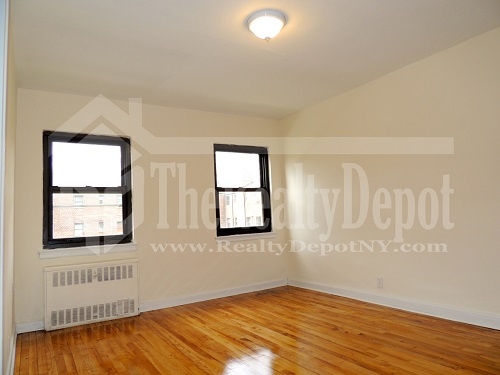 Coop 197 St Queens, NY 11365, MLS-RD1462-6