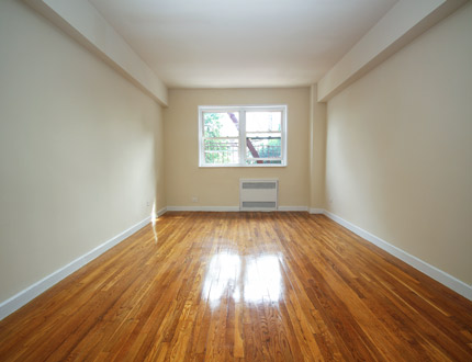 Apartment 34th Avenue  Queens, NY 11354, MLS-RD1530-3