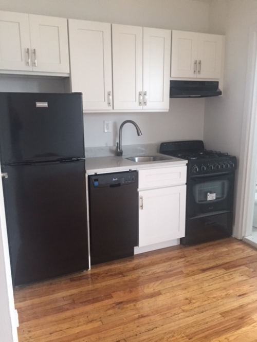Apartment in Briarwood - Avenue  Queens, NY 11375