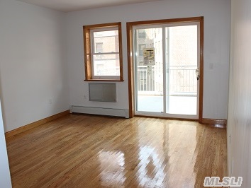 Condo 84th Drive  Queens, NY 11435, MLS-RD400-3