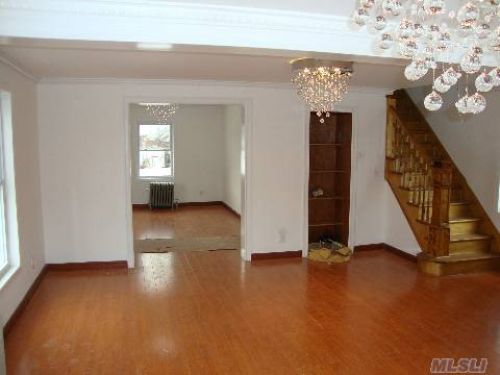 Single Family 84th Ave  Queens, NY 11435, MLS-RD401-2