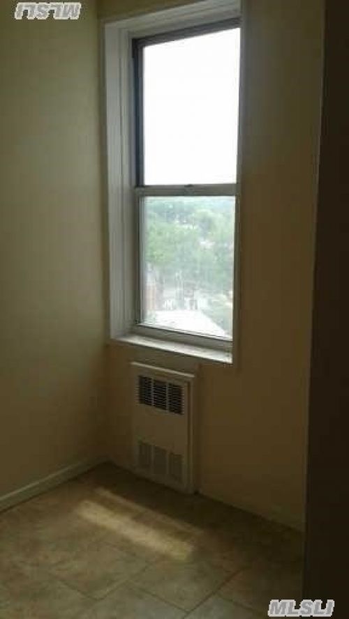 Coop Thornton Place  Queens, NY 11375, MLS-RD406-6