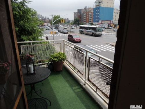 Condo Queens Blvd.  Queens, NY 11375, MLS-RD412-3