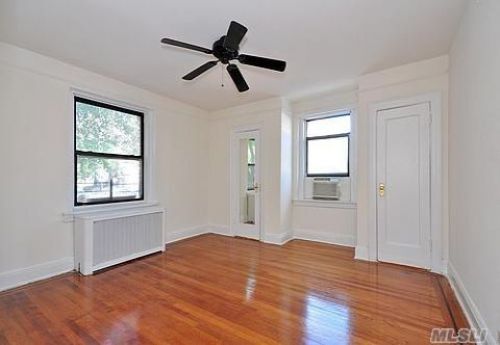 Coop Saunders St  Queens, NY 11374, MLS-RD425-4