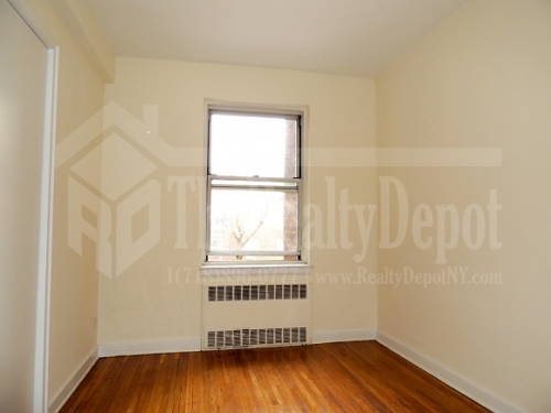  Austin Street  Queens, NY 11415, MLS-RD962-4