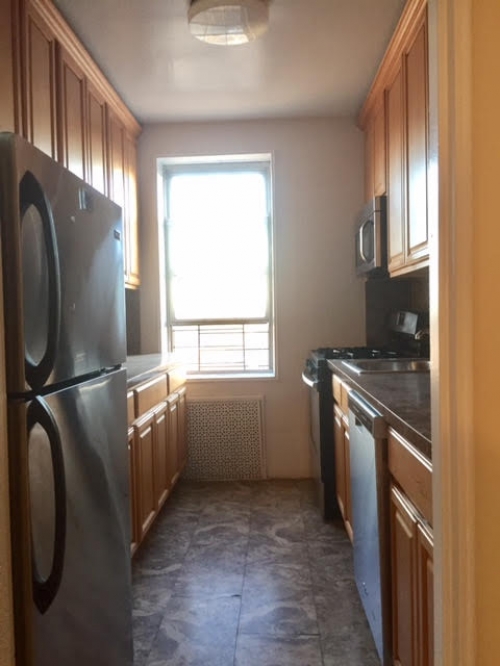 Apartment 88th Ave  Queens, NY 11421, MLS-RD996-2